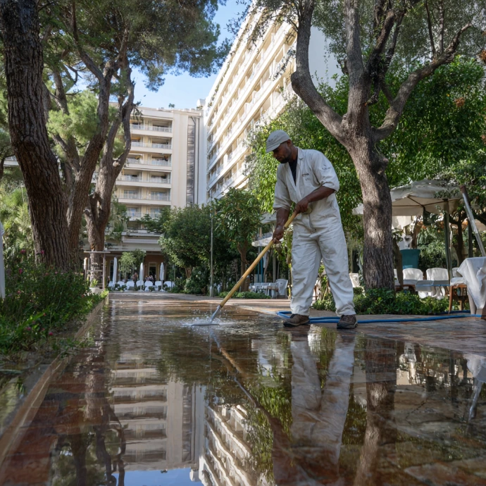Manutenzione aree verdi e piscine GSA Multiservice